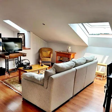 Holibai, Ledicia, Precioso Apt, Ubicacion Privilegiada, * Baiona